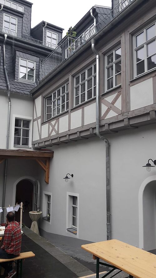 Innenhof nach Sanierung Foto: Heiko Dietel