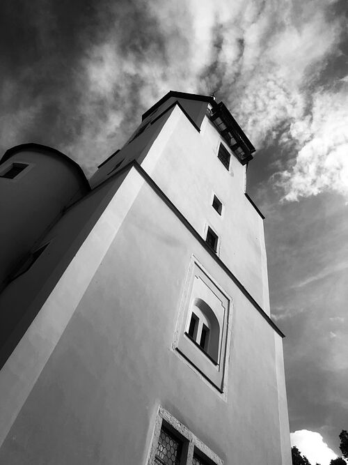 Der Kirchturm der St.-Georgen-Kirche Foto: Sören Just und Jürgen Leonhardt